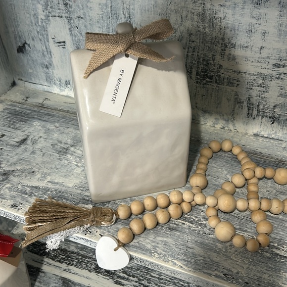 Rae Dunn “Just Hatched” birdhouse - Picture 2 of 3